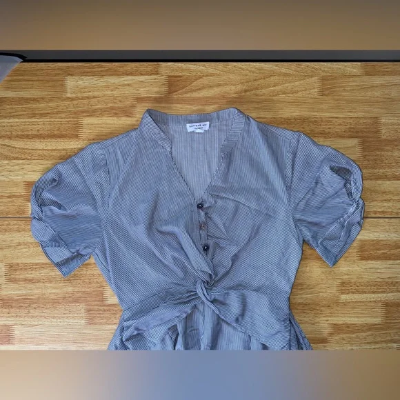 EUC Anthropologie Current Air That's A Wrap pinstrip jumpsuit SMALL‎ puff sleeve - Picture 6 of 11